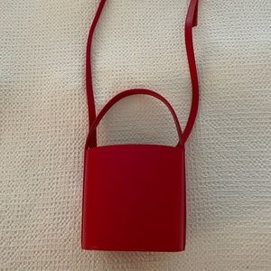 Never Worn - STAUD Bissett Bucket Bag - Red